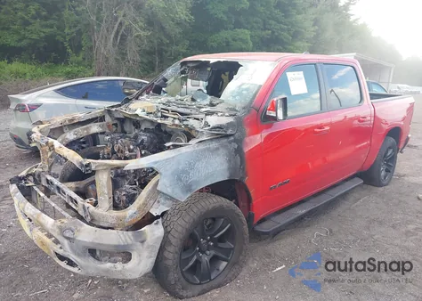 2020 Ram 1500 Big Horn 4X4 5'7 Box z USA, uszkodzony, nr VIN 1C6SRFFTXLN183392